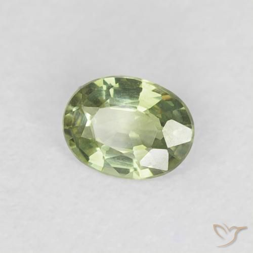 Zaffiro Verde giallastro naturale da 0.27 ct, Ovale, VVS-VS