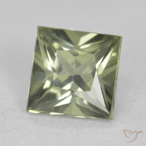 Zaffiro Verde foresta chiaro naturale da 0.31 ct, Quadrato, VVS