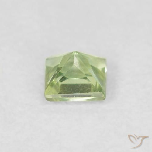 Zaffiro Verde caldo naturale da 0.22 ct, Quadrato, VVS-VS