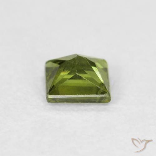 Zaffiro Verde caldo naturale da 0.36 ct, Quadrato, VS
