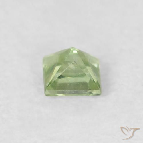 Zaffiro Giallo chiaro Verde naturale da 0.18 ct, Quadrato, VS