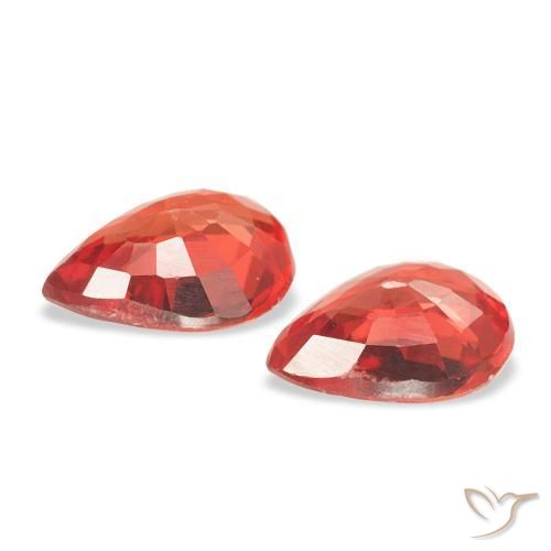 Gemme di Zaffiro Rosso cremisi brillante naturale da 0.81 ct, Forma a pera, VVS-VS