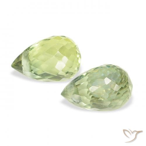 Gemme di Zaffiro Verde Lime Chiaro naturale da 0.89 ct, Taglio briolette, VS