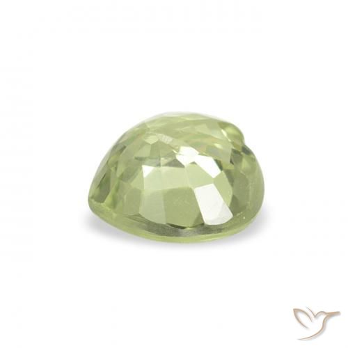 Zaffiro Verde giallastro naturale da 0.66 ct, Cuore, VVS-VS