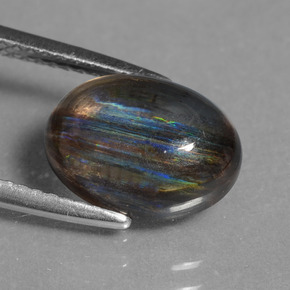 Scapolite naturale multicolore da 3,85 ct, taglio ovale, trasparente