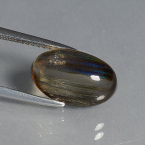 Scapolite naturale multicolore da 4,41 ct, taglio ovale, trasparente