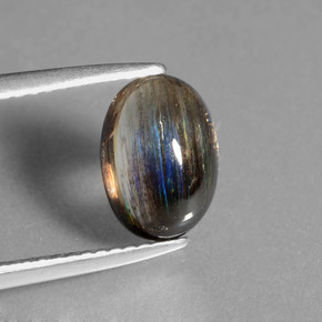 Scapolite naturale multicolore da 2,17 ct, taglio ovale, trasparente
