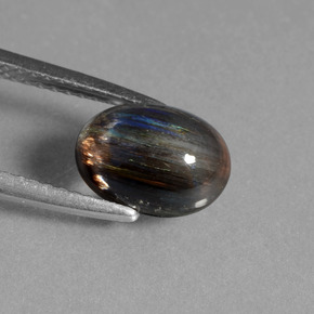 Scapolite naturale multicolore da 2,17 ct, taglio ovale, trasparente