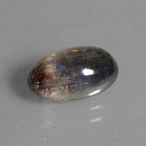 Scapolite Arcobaleno colorato naturale da 2.68 ct, Taglio ovale, Trasparente