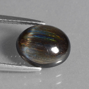 Scapolite Arcobaleno colorato naturale da 2.54 ct, Taglio ovale, Traslucido