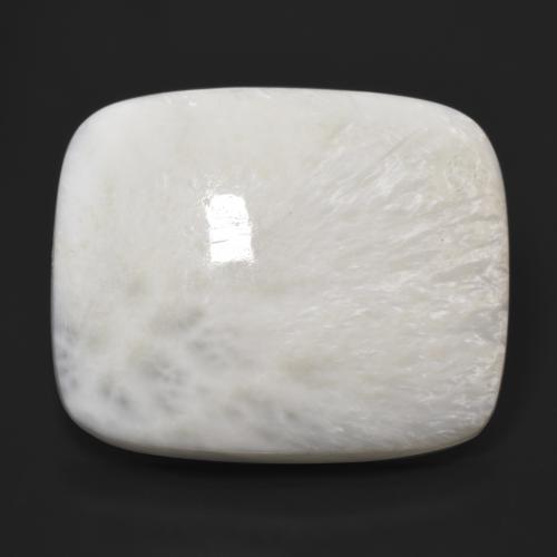 Scolecite Bianco naturale da 37.60 ct, Taglio a cuscino, Opaco