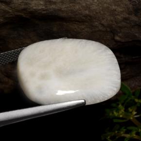 Scolecite Bianco naturale da 21.21 ct, Taglio a cuscino, Opaco