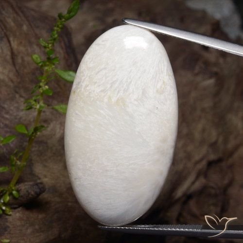 35.18ct Naturale Bianco chiaro Scolecite, Ovale, Opaco
