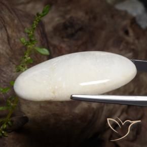 Scolecite Bianco chiaro naturale da 35.18 ct, Ovale, Opaco