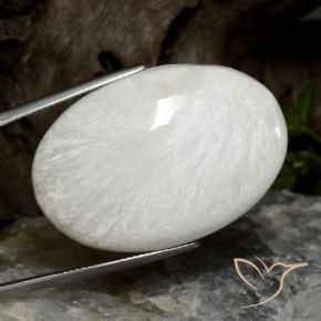 Scolecite Bianco grigiastro chiaro naturale da 38.06 ct, Ovale, Opaco