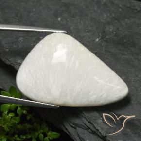Scolecite Bianco grigiastro chiaro naturale da 18.54 ct, Taglio a fantasia, Opaco