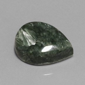 Serafinito Verde naturale da 8.32 ct, Forma a pera, Opaco