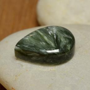 Serafinite naturale verde da 7,98 ct, taglio a pera, opaco
