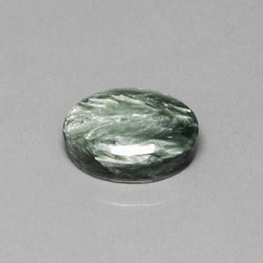 Serafinite naturale verde da 8,94 ct, taglio ovale, opaco