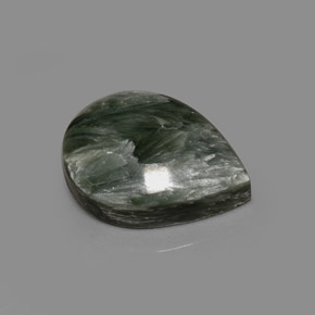 Serafinite naturale verde da 8,01 ct, taglio a pera, opaco