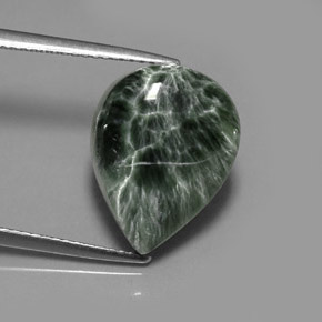 Serafinite naturale verde da 8,36 ct, taglio a pera, opaco