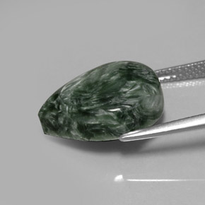 Serafinite naturale verde da 8,48 ct, taglio a pera, opaco