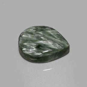 Serafinito Verde naturale da 8.02 ct, Forma a pera, Opaco