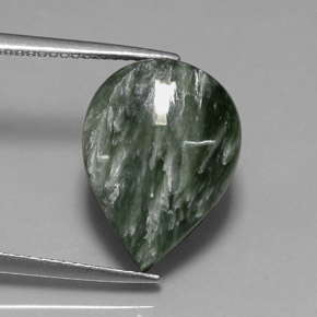 Serafinite naturale verde da 8,33 ct, taglio a pera, opaco