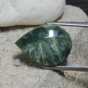 Serafinito Medium Green    naturale da 8.23 ct, Forma a pera, Opaco