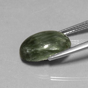 Serafinito Verde naturale da 4.85 ct, Taglio ovale, Opaco