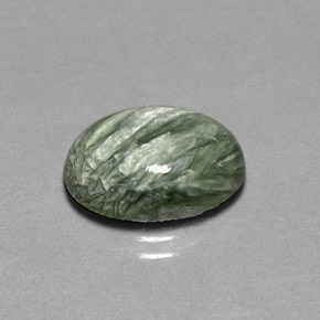 Serafinite naturale verde da 4,69 ct, taglio ovale, opaco