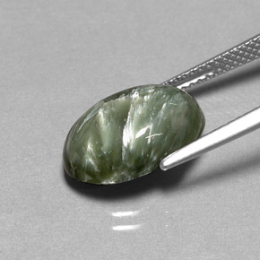 Serafinite naturale verde da 4,86 ct, taglio ovale, opaco