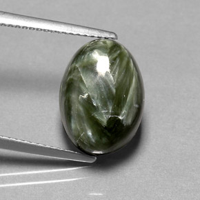 Serafinito Verde naturale da 6.73 ct, Taglio ovale, Opaco
