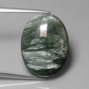 Serafinite naturale verde da 11,82 ct, taglio ovale, opaco