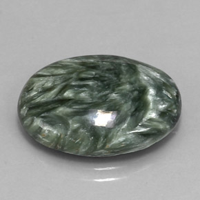 Serafinite naturale verde da 11,98 ct, taglio ovale, opaco