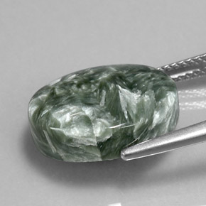 Serafinite naturale verde da 8,92 ct, taglio ovale, opaco
