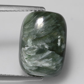 Serafinito Verde naturale da 6.08 ct, Taglio a cuscino, Opaco