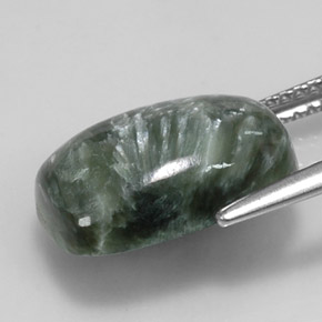 Serafinite naturale verde da 5,89 ct, taglio a cuscino, opaco