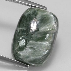 Serafinite naturale verde da 5,75 ct, taglio a cuscino, opaco