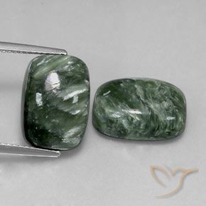 Gemme di Serafinito Verde medio naturale da 11.72 ct, Cuscino, Opaco