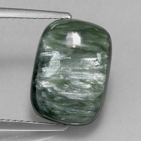 Serafinite naturale verde da 5,72 ct, taglio a cuscino, opaco