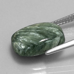 Serafinite naturale verde da 5,42 ct, taglio a cuscino, opaco