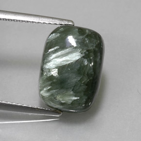 Serafinite naturale verde da 5,80 ct, taglio a cuscino, opaco