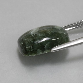 Serafinite naturale verde da 5,80 ct, taglio a cuscino, opaco