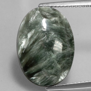 Serafinite naturale verde da 8,22 ct, taglio ovale, opaco