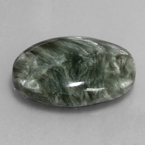 Serafinite naturale verde da 8,22 ct, taglio ovale, opaco