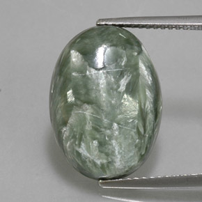 Serafinite naturale verde da 8,60 ct, taglio ovale, opaco
