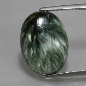 Serafinite naturale verde da 8,39 ct, taglio ovale, opaco