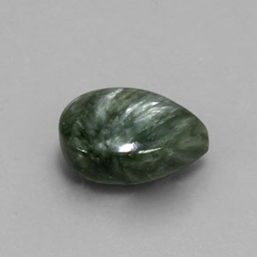 Serafinite naturale verde da 5,20 ct, taglio a pera, opaco