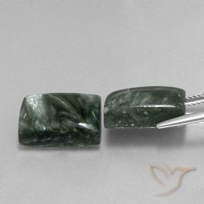 Gemme di Serafinito Verde foresta naturale da 16.43 ct, Taglio a baguette, Opaco